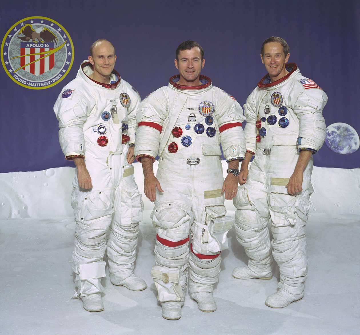 Apollo 16 door NASA Images