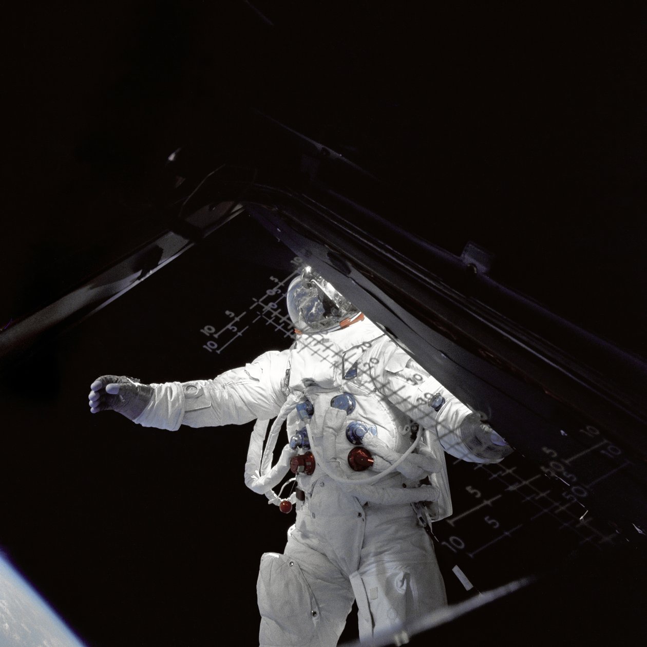 Apollo 9 - NASA door NASA Images
