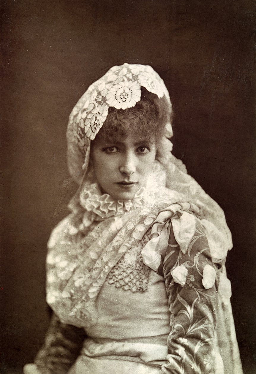 Sarah Bernhardt (1844-1923) in de rol van Marion Delorme in het Porte Saint-Martin Theater door Nadar