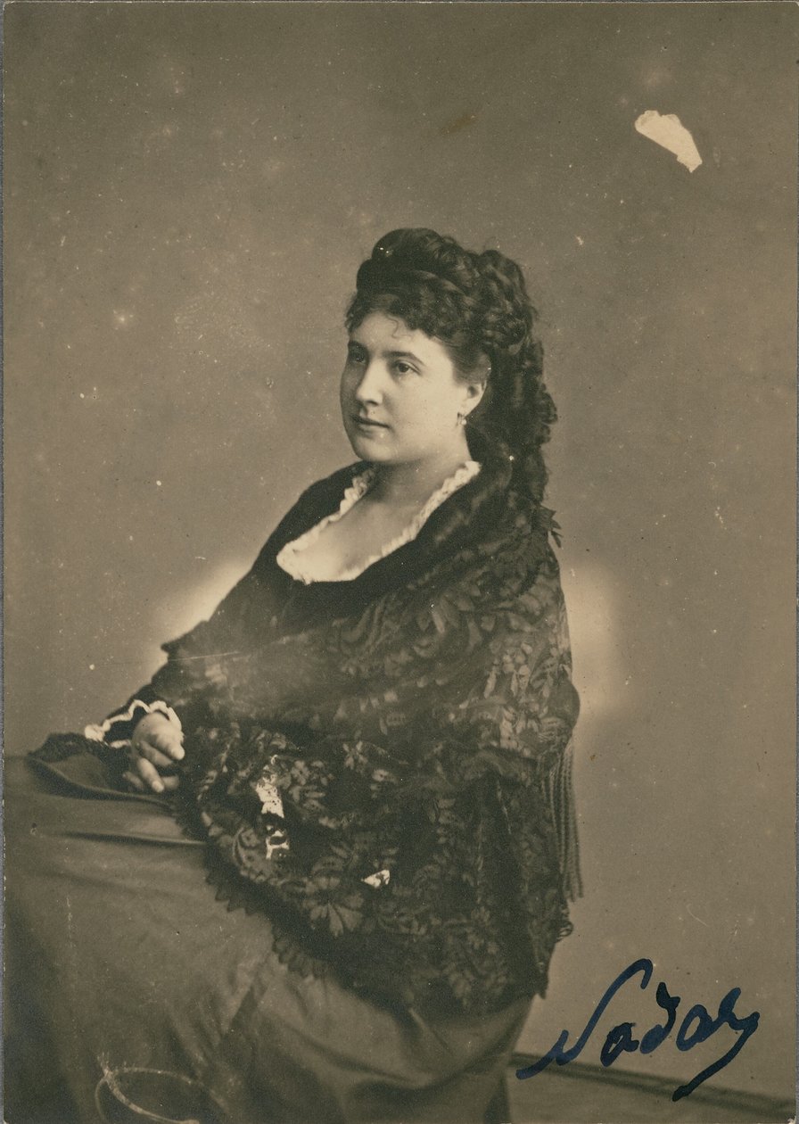 [Judith Gautier]. door Nadar [Gaspard Félix Tournachon]