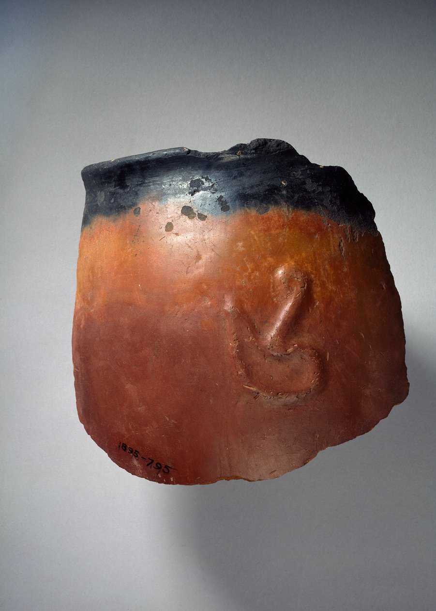 Potscherf met kroon van Beneden-Egypte in reliëf, Pre-dynastiek door Naqada I Period Egyptian