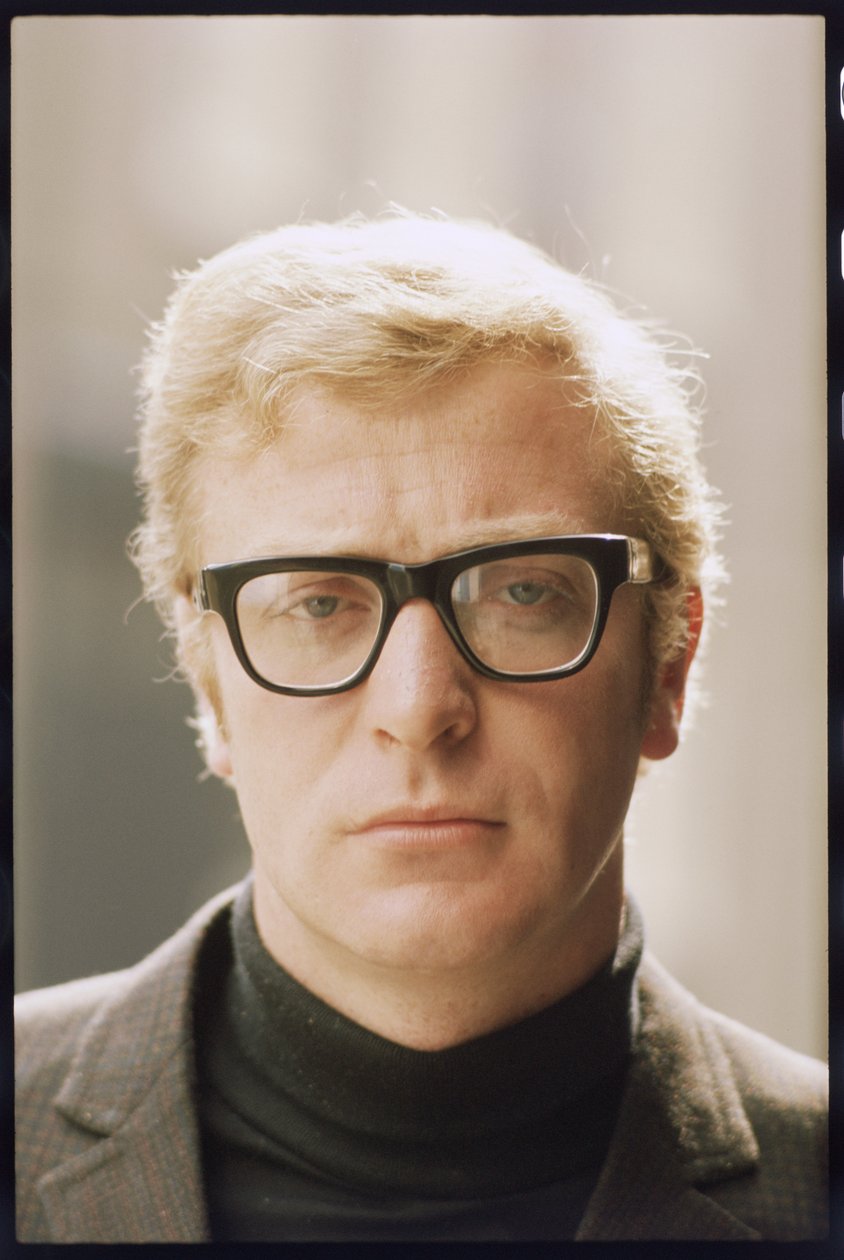 Michael Caine portret door Orlando Suero