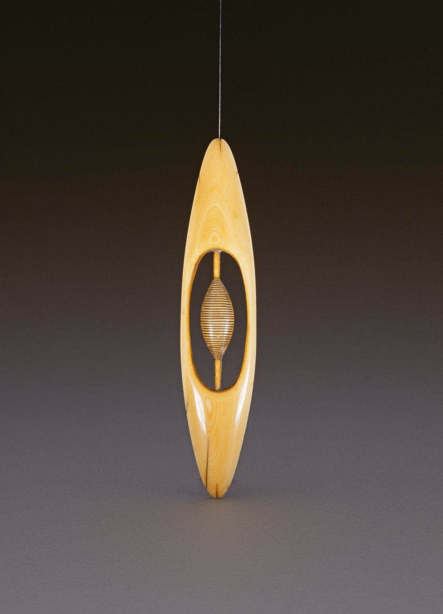 Netsuke die een weefspoel voorstelt, c.1860 door Ozaki Kokusai