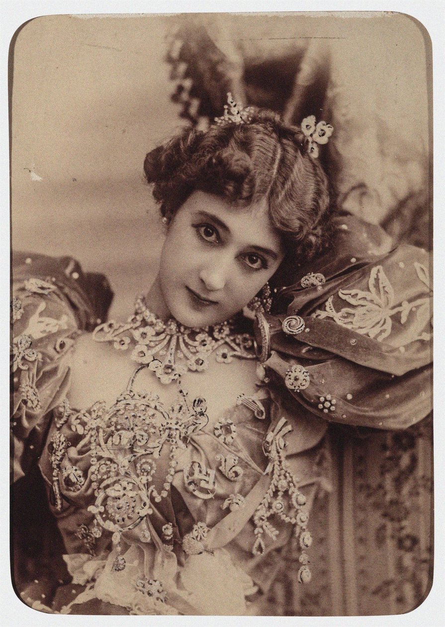 La Belle Otéro, 1890s door Paris . Photo studio Reutlinger