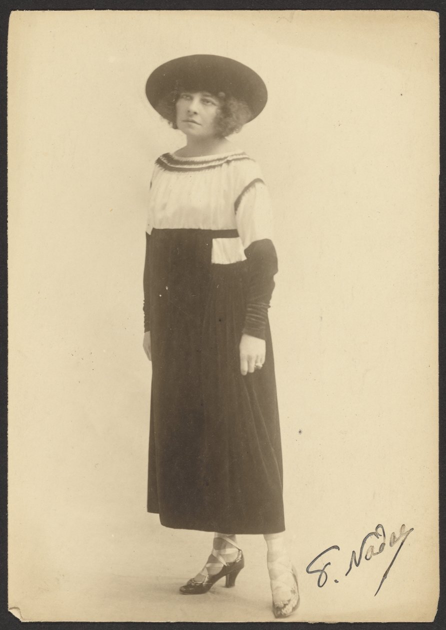[Miss Polar] door Paul Nadar