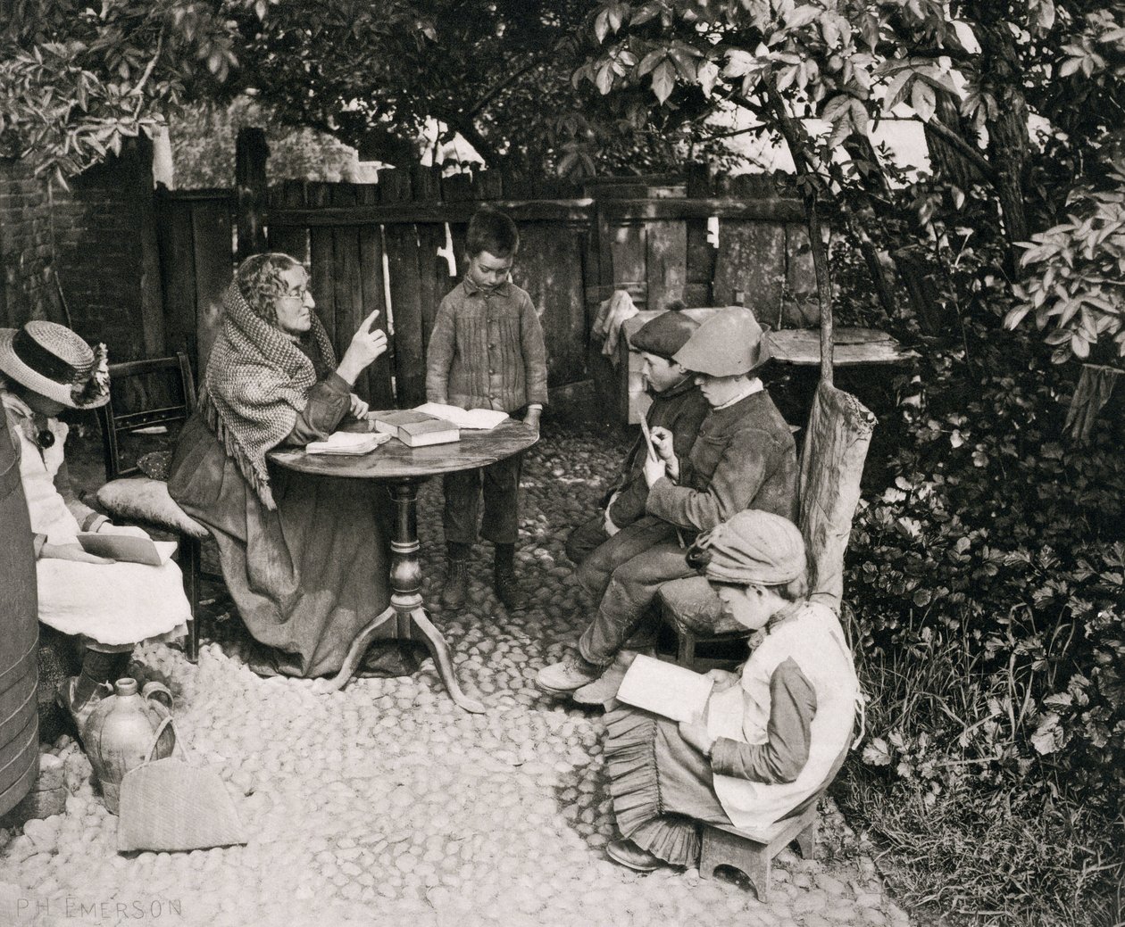 Een dameschool, 1887 door Peter Henry Emerson