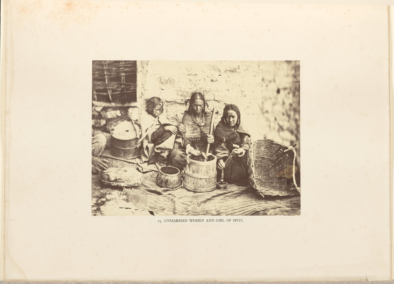 Ongehuwde vrouwen en meisjes in Spiti door Philip Henry Egerton