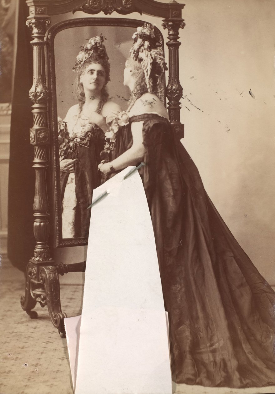 [Gravin de Castiglione] door Pierre Louis Pierson