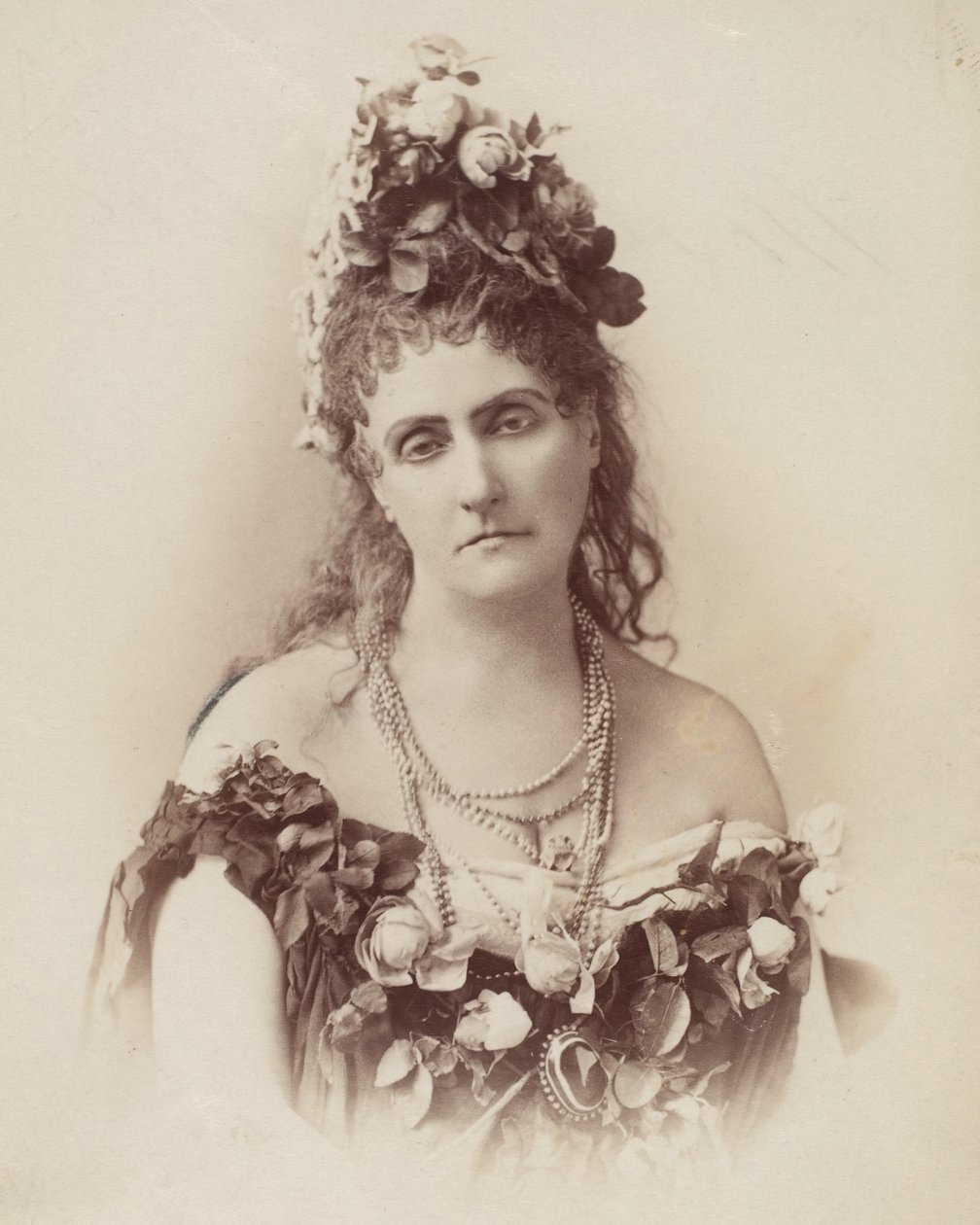 Gravin de Castiglione, 1895 door Pierre Louis Pierson
