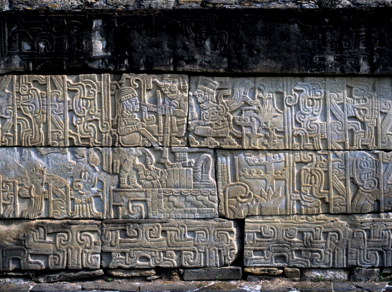 Centraal Reliëf, Totonac, van de noordmuur, Zuidelijke Balbaan, Late Klassieke Periode door Pre Columbian