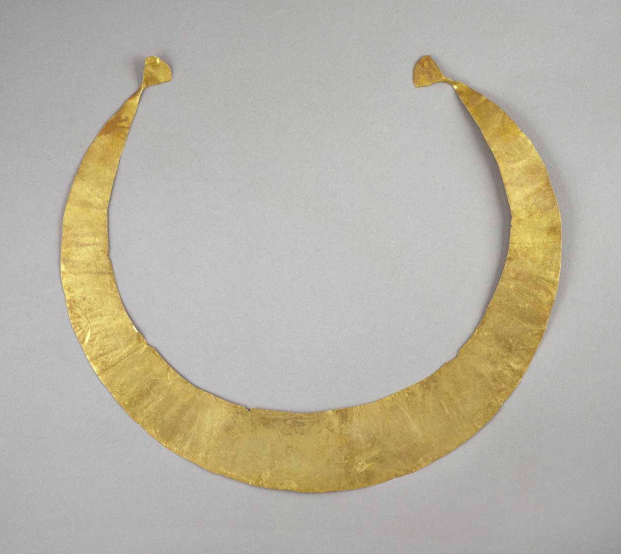 Lunula, uit Cork, vroege bronstijd door Prehistoric