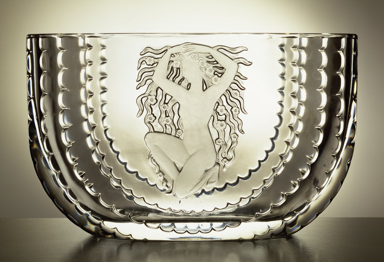 Flora vaas, 1937 door Rene Jules Lalique