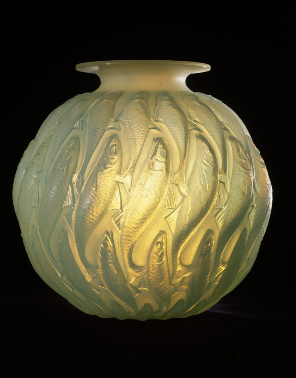 Zalmvaas, 1928 door Rene Jules Lalique