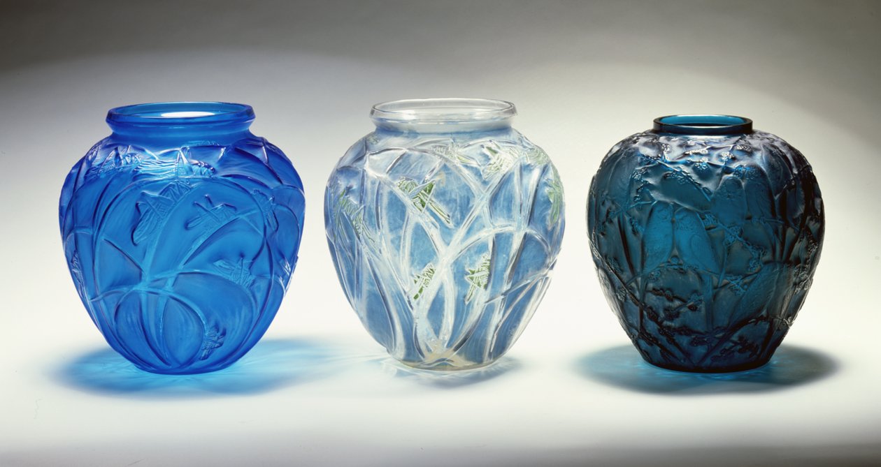 Drie vazen (glas) door Rene Jules Lalique