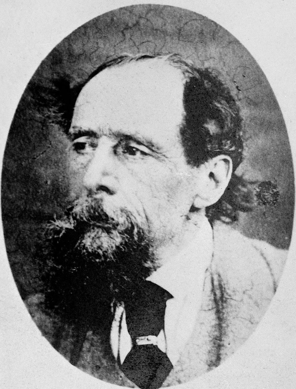 Charles Dickens door Robert Hindry Mason
