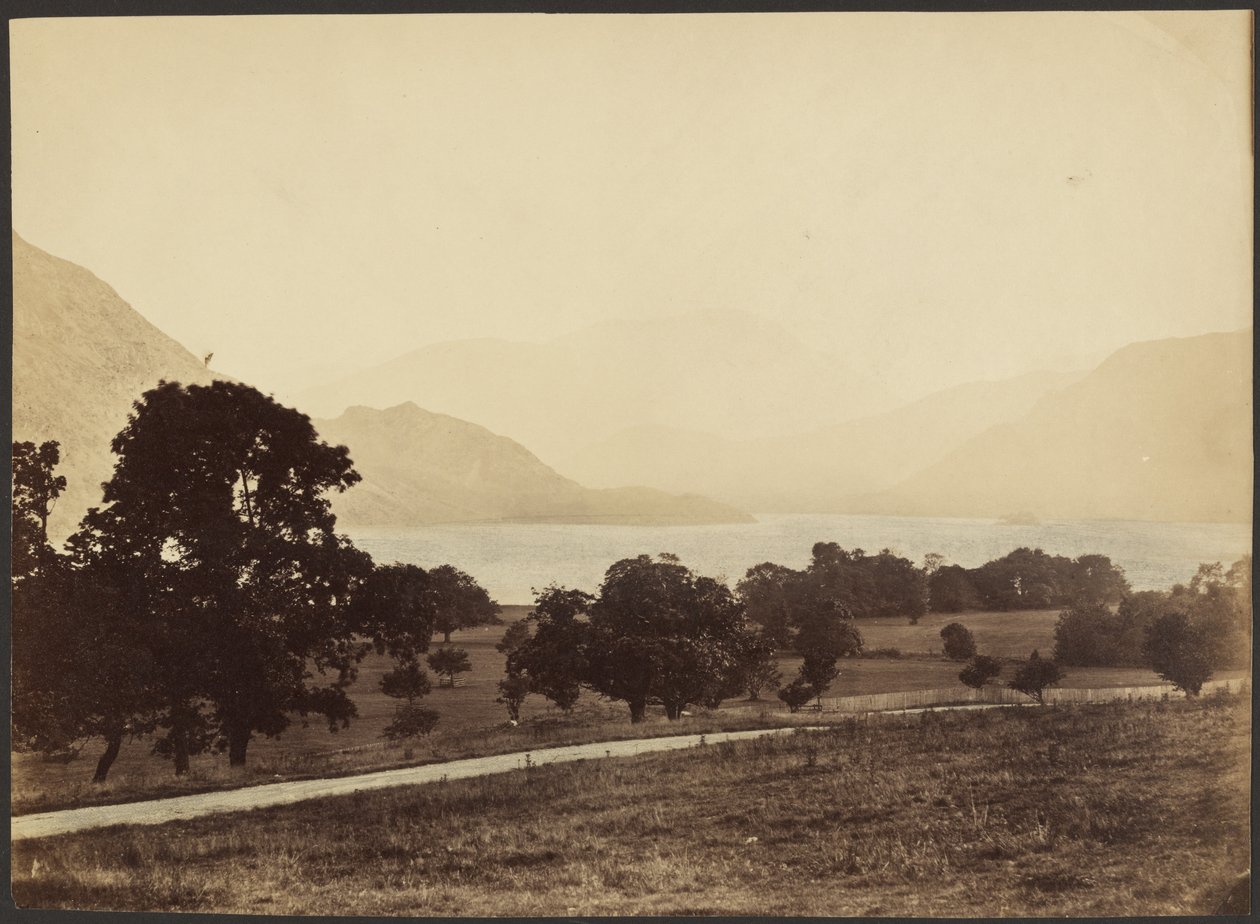 [Landschap met meer] door Roger Fenton