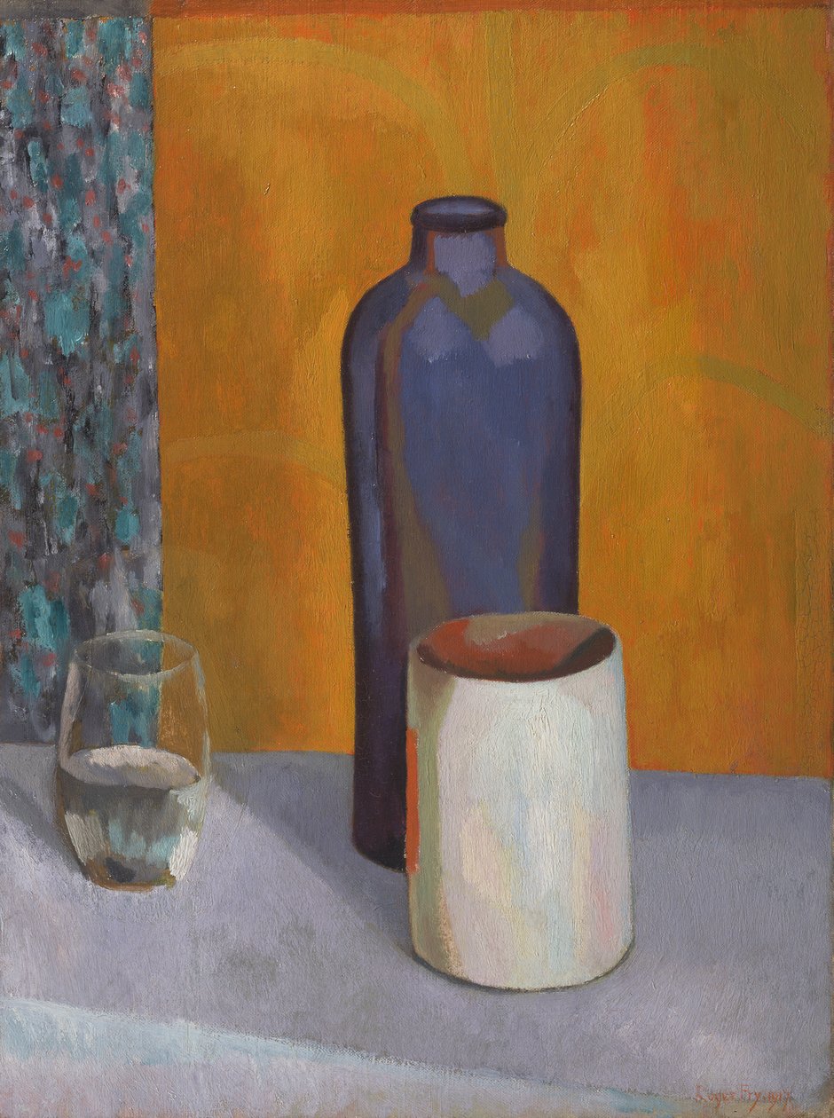 Stilleven met blauwe fles door Roger Fry