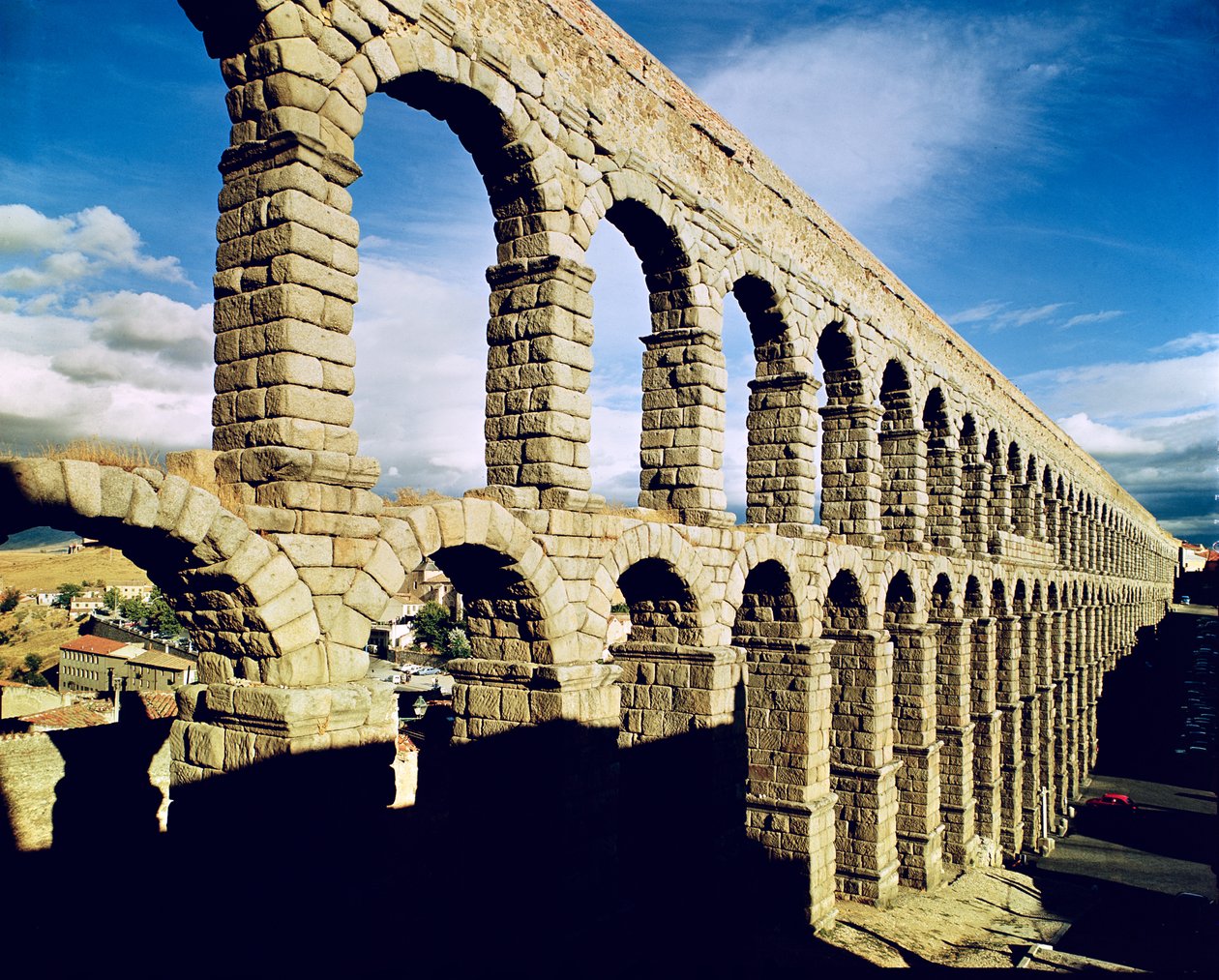 Uitzicht op het aquaduct door Roman
