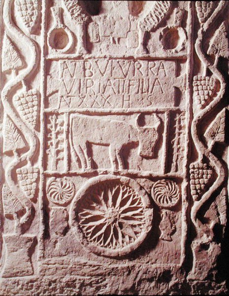 Stèle van Buturra, dochter van Viriathus, leider van de Spaanse Lusitaniërs door Roman Roman