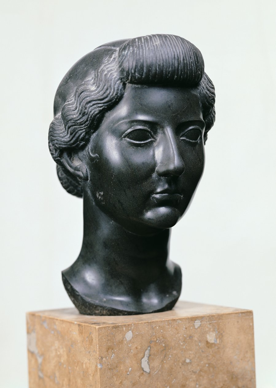 Hoofd van Livia (ca. 55 v.Chr.-29 n.Chr.) door Roman