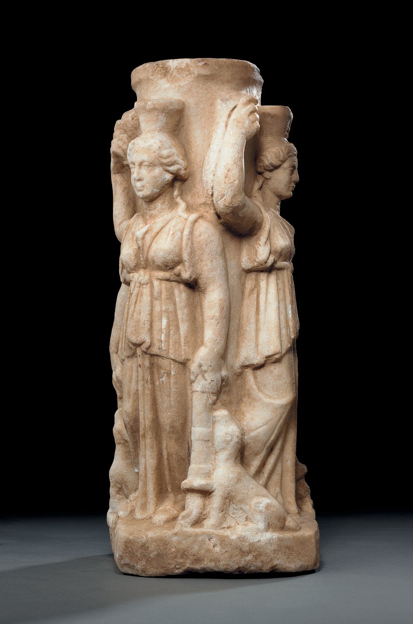 Hekateion door Roman