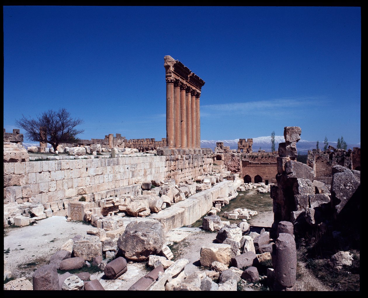 Resten van de tempel van Jupiter door Roman