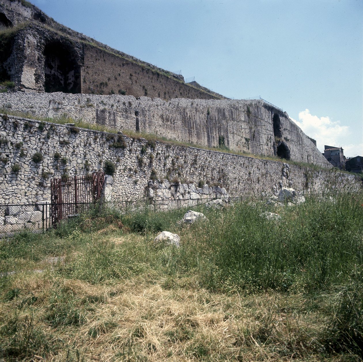 Heiligdom van Fortuna in Palestrina, Lazio. door Roman