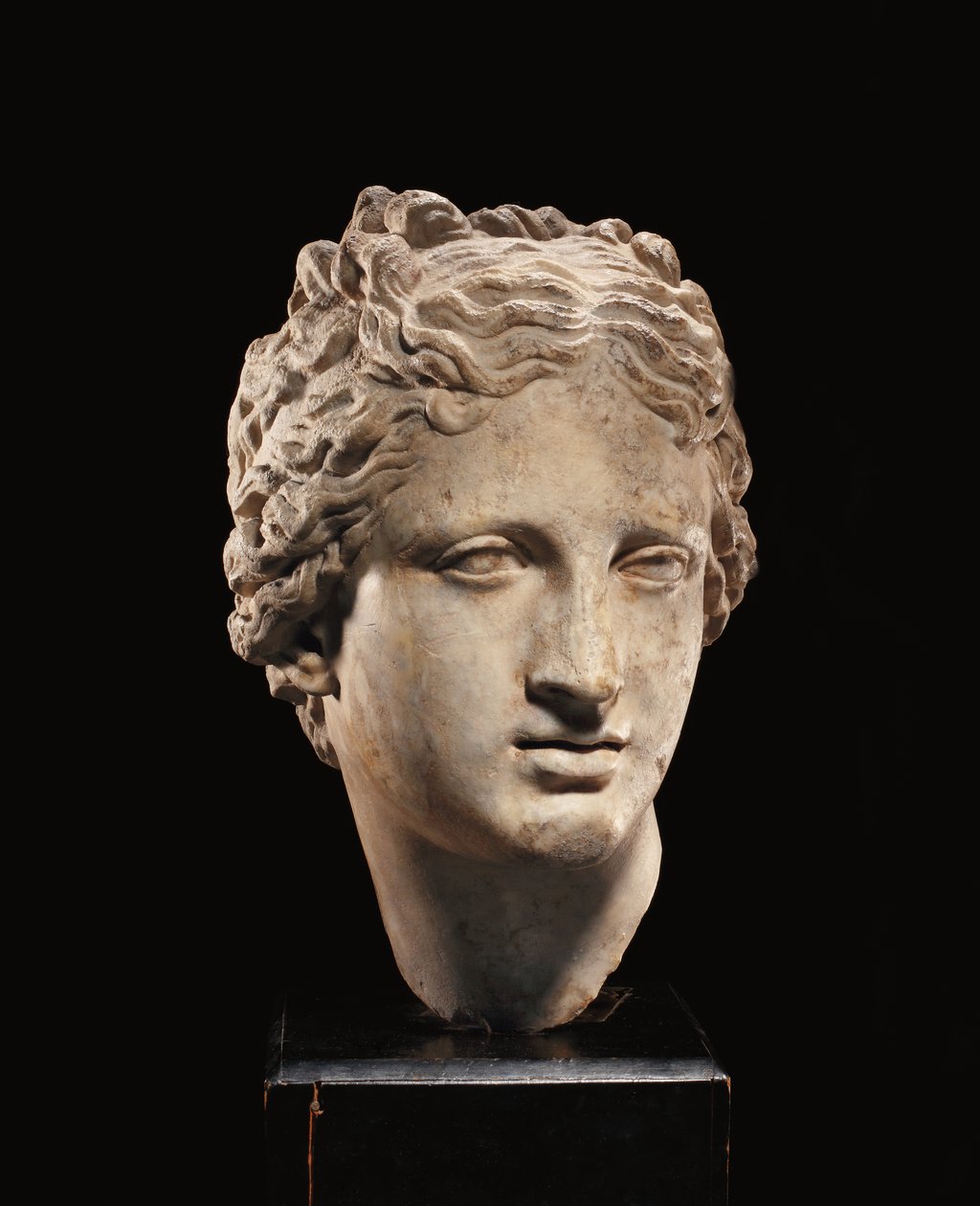 Hoofd van Venus, c.1e-2e eeuw n.Chr. door Roman Roman