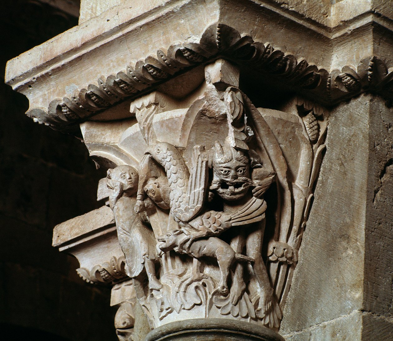 Ontvoering van Ganymedes (gekerfd kapiteel) door Romanesque