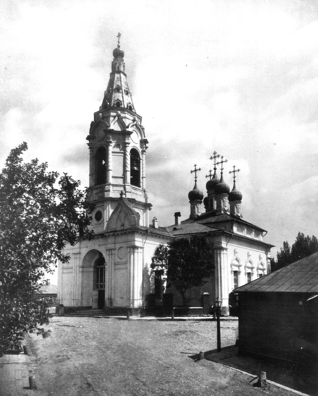 Kerk van de Aankondiging aan de Oevers, nabij Plyushchikha, Moskou door Russian Photographer