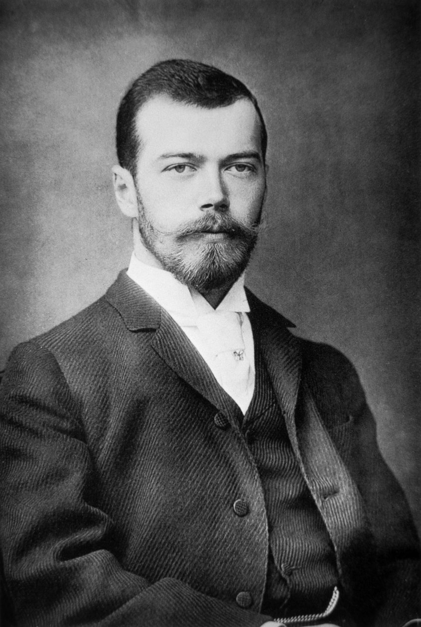 Nicholas II als Tsarevitsj, ca. 1892 door Russian Photographer