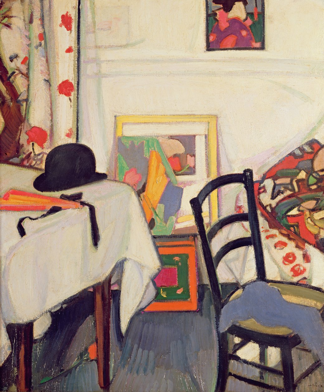 Interieur met Japanse waaier, ca. 1915 door Samuel John Peploe