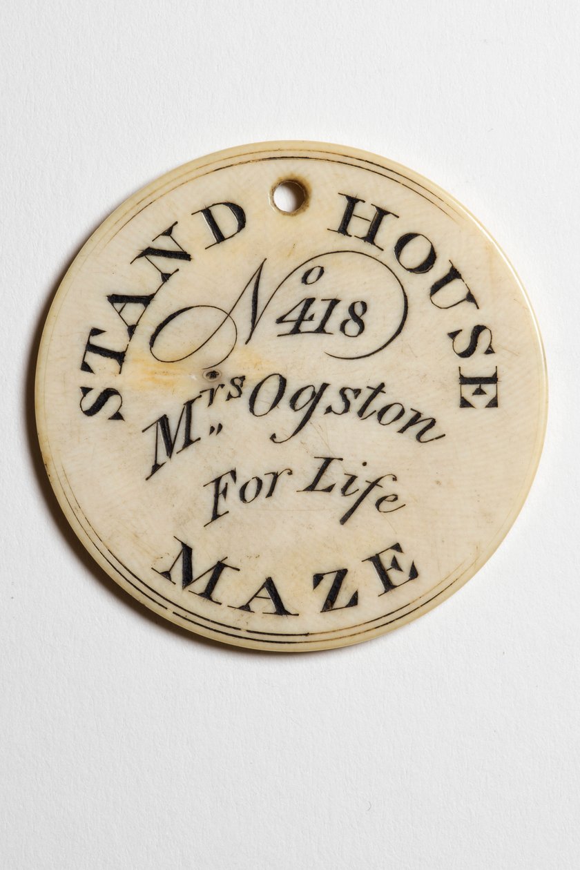 Maze Ground, Belfast (ivoor) door School Irish