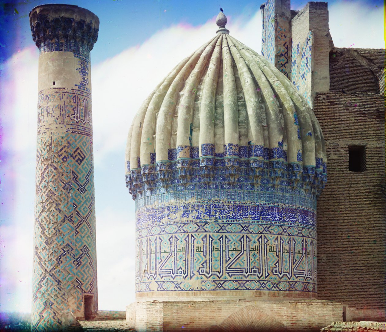 Rechter koepel van Shir-Dar moskee, Samarkand, 1905-1915 door Sergey Prokudin Gorsky