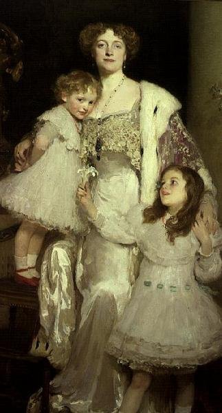 Portret van mevrouw Alfred Mond, later Lady Melchett, en haar twee dochters, Mary en Nora door Solomon Joseph Solomon