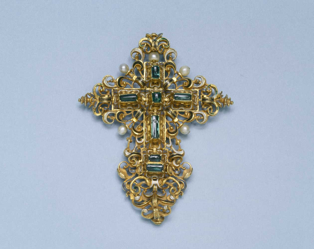 Hanger van een kruis, 1550-1600 door Spanish School