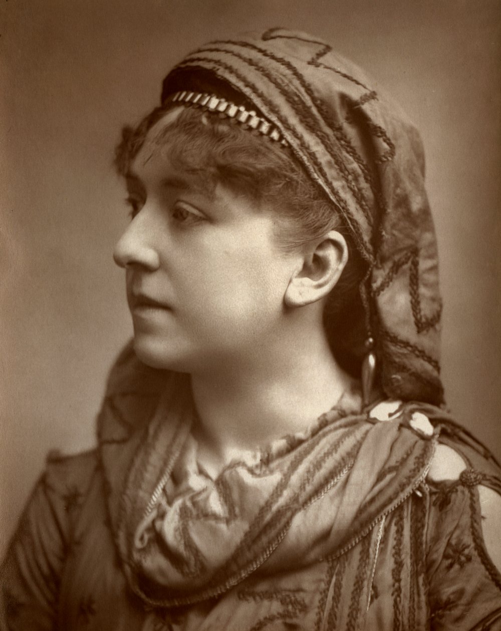 Amy Roselle, Britse actrice, 1884 door St James