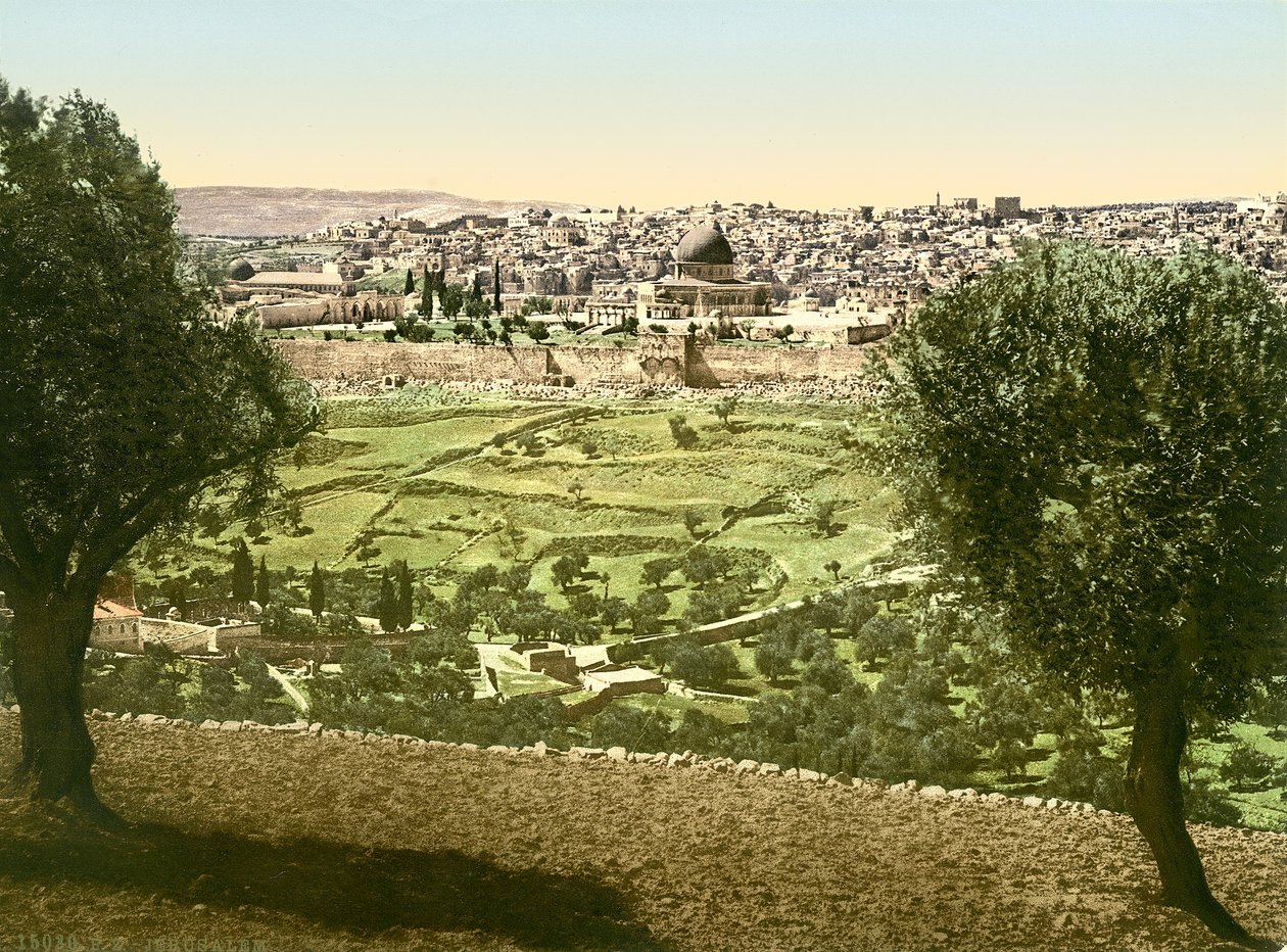 Algemeen uitzicht op Jeruzalem vanuit het oosten, ca. 1880-1900 door Swiss Photographer