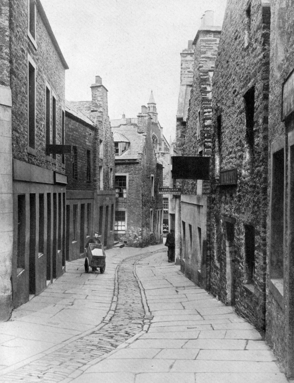 Een straat in Stromness, Orkney, Schotland, 1924-1926 door Thomas Kent