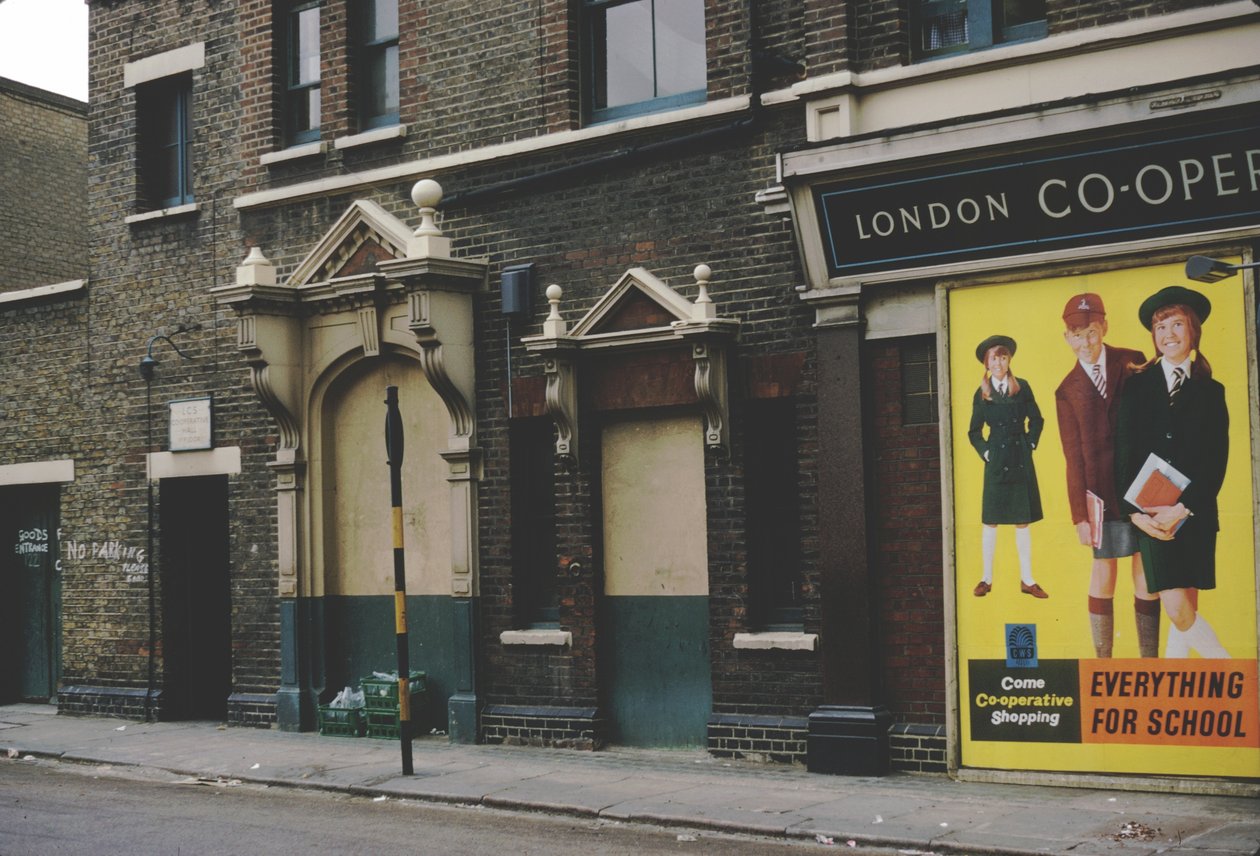 Alles voor school, Noord-Londen, 1967 door Unbekannt Unbekannt