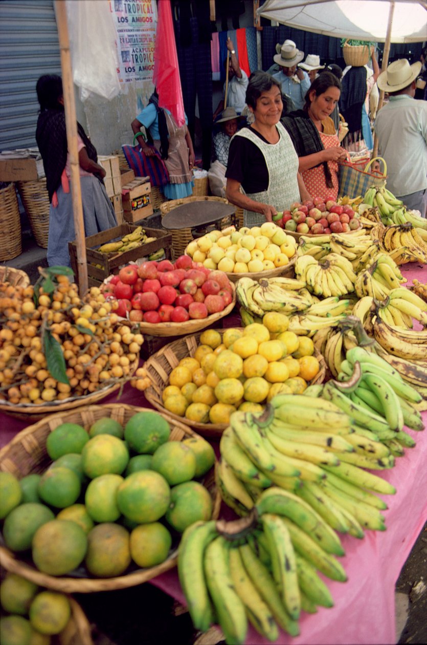 Fruit- en groentekraam door Unbekannt Unbekannt