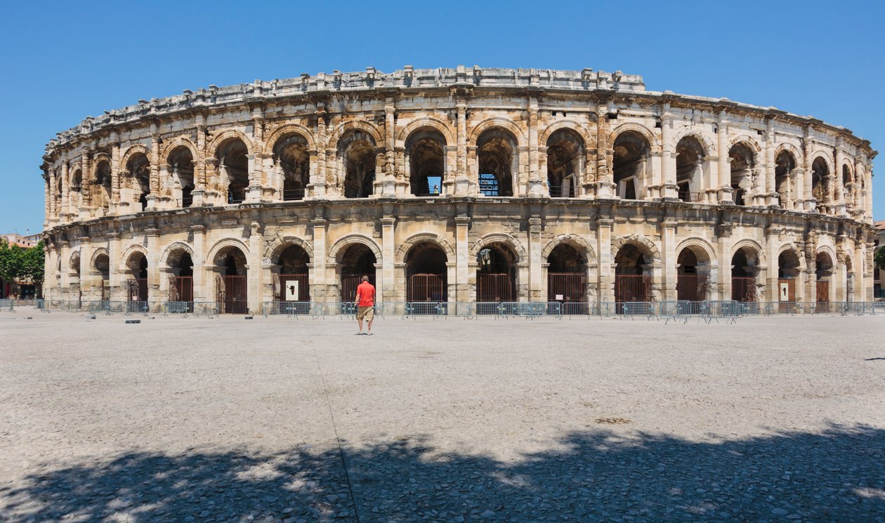 Nîmes, Frankrijk. Romeins amfitheater. door Unbekannt Unbekannt