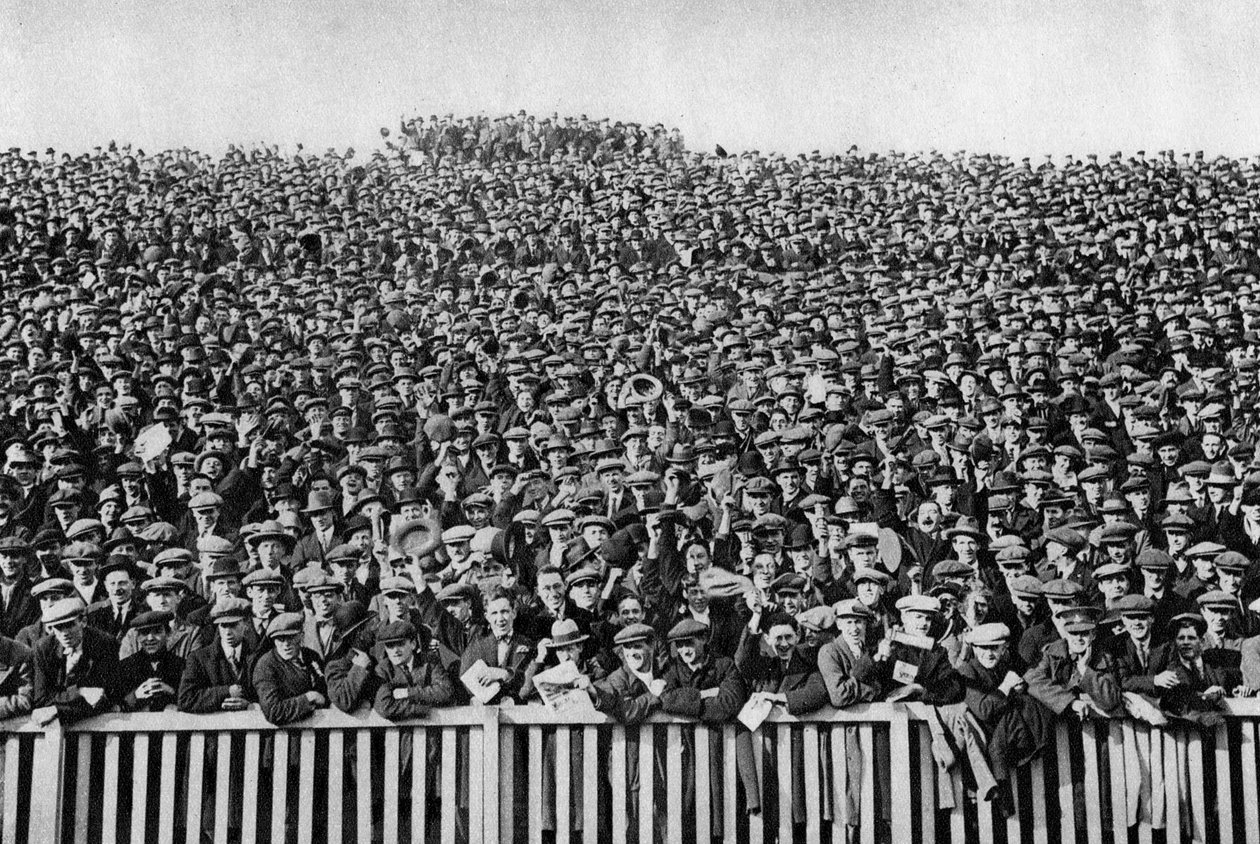 Een zaterdagse wintervoetbalmenigte, Londen door Unbekannt