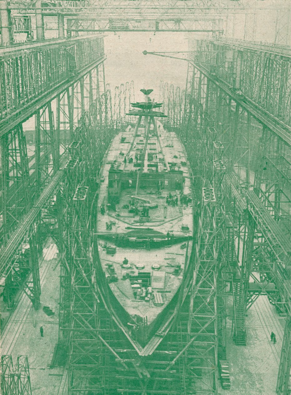 Een lichte kruiser in aanbouw, c1917 1919 door Unbekannt