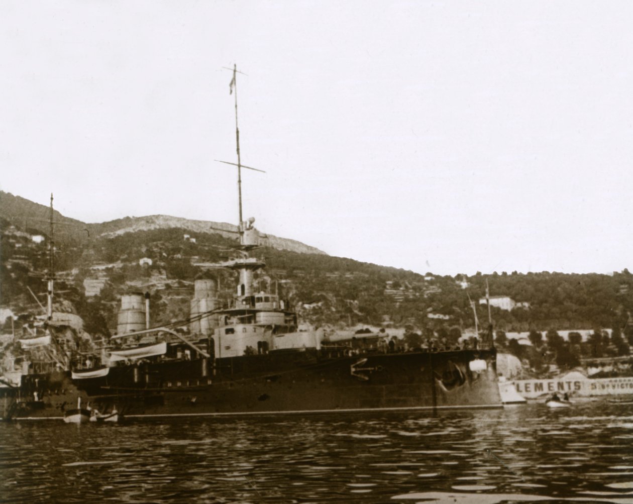 Slagschip in Villefranche, Frankrijk, ca. 1914-1918 door Unbekannt