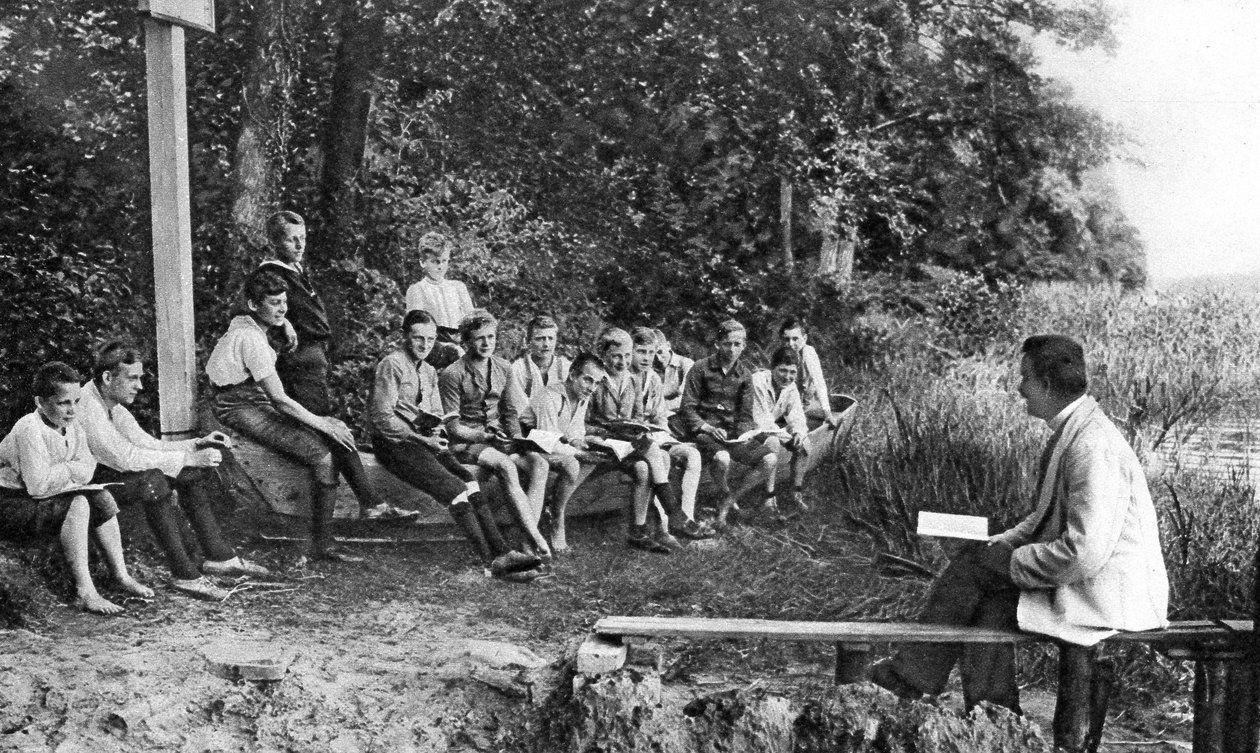 Jongens die natuur bestuderen, Duitsland, 1922 door Unbekannt