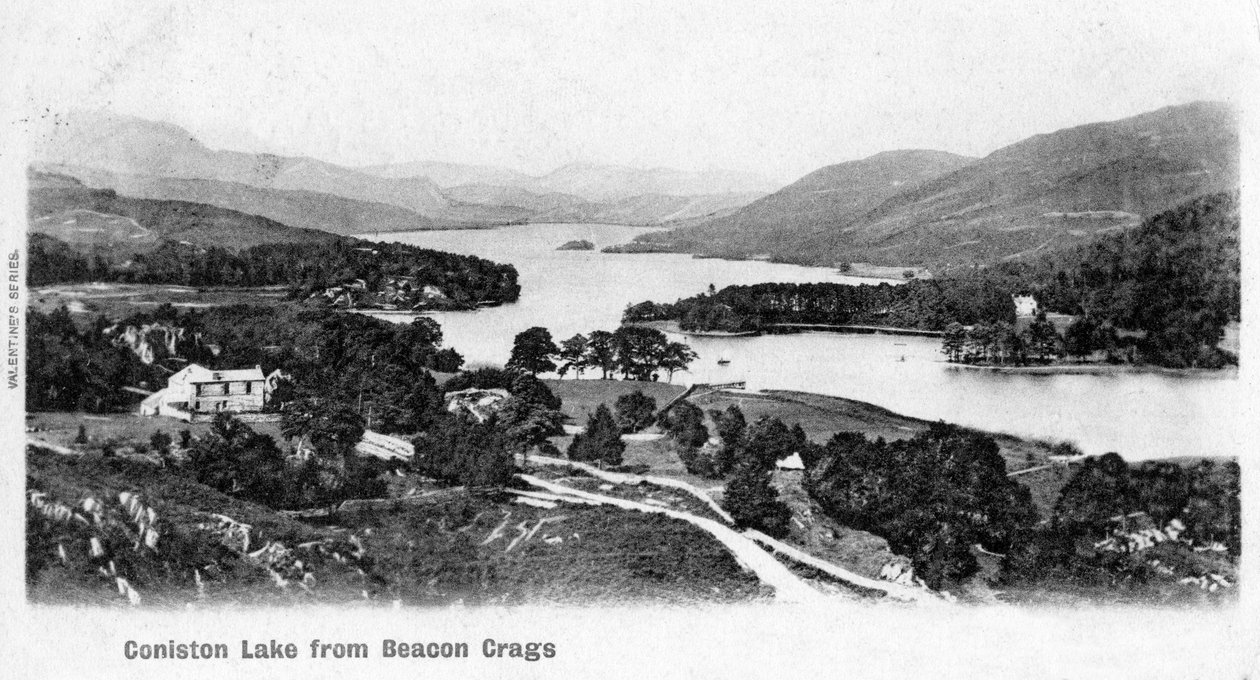 Coniston Lake, Lake District, Cumbria, 1902 door Unbekannt