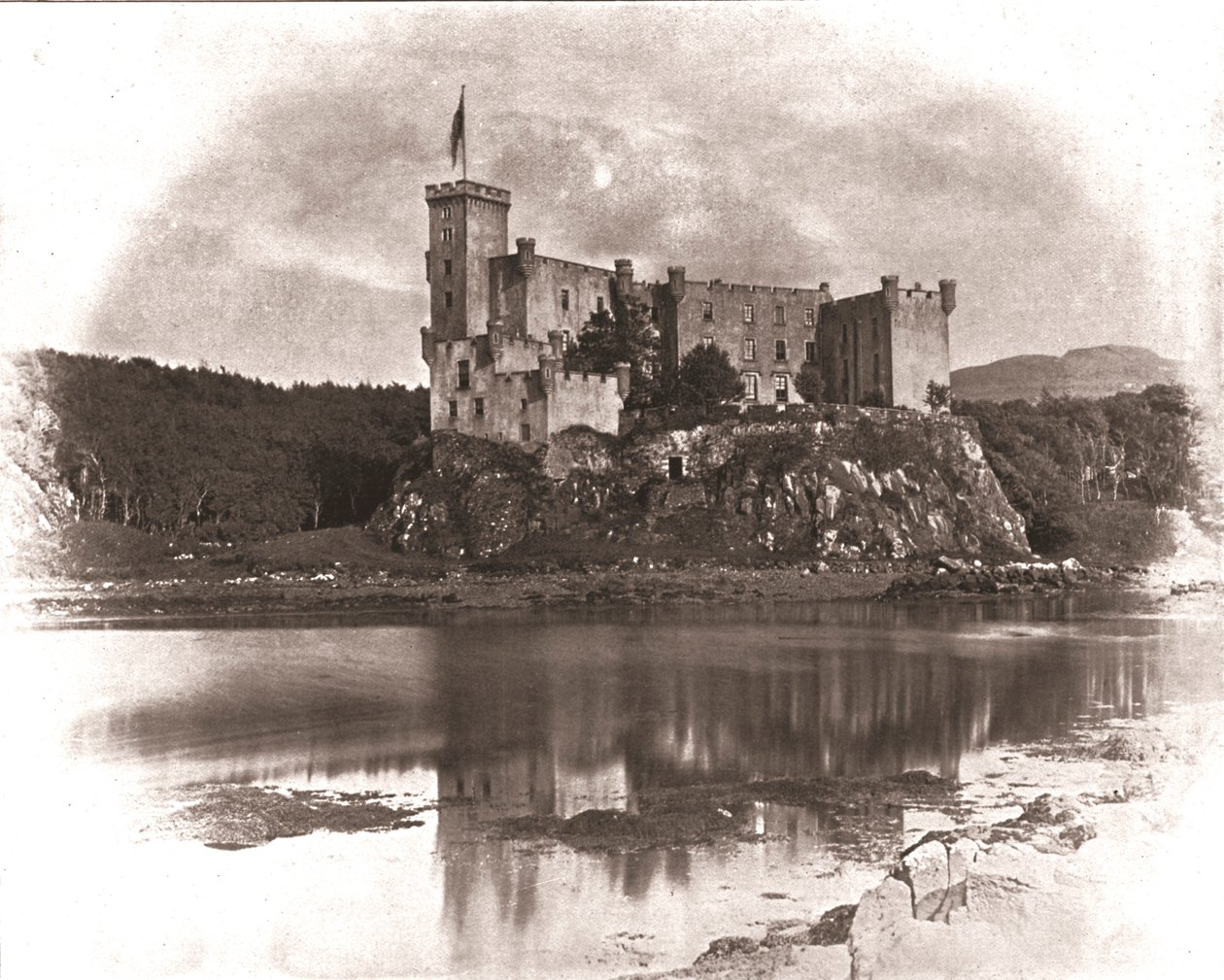 Kasteel Dunvegan, Isle of Skye, Schotland door Unbekannt