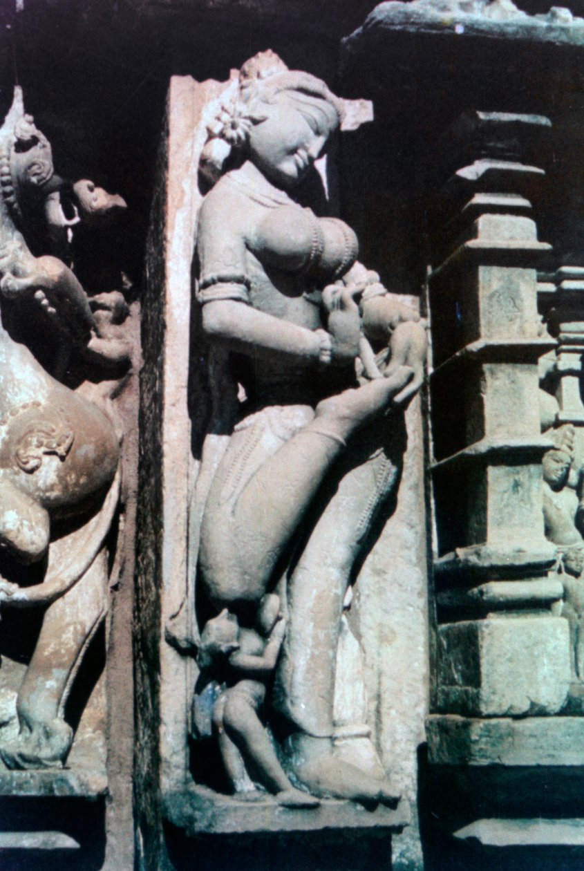 Erotisch beeldhouwwerk, Khajuraho, India, ca. 950-1050, 20e eeuw door Unbekannt