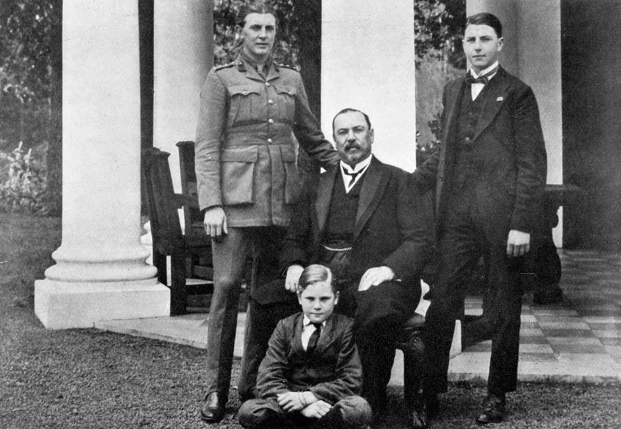 Generaal Louis Botha en zijn zonen door Unbekannt